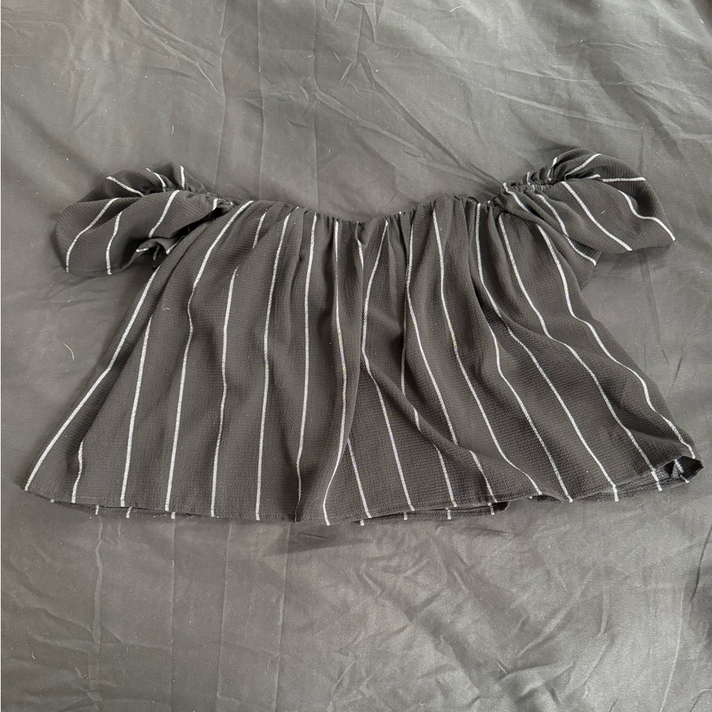 {AMERICAN THREADS} Black and White Stripe Off the Shoulder Top